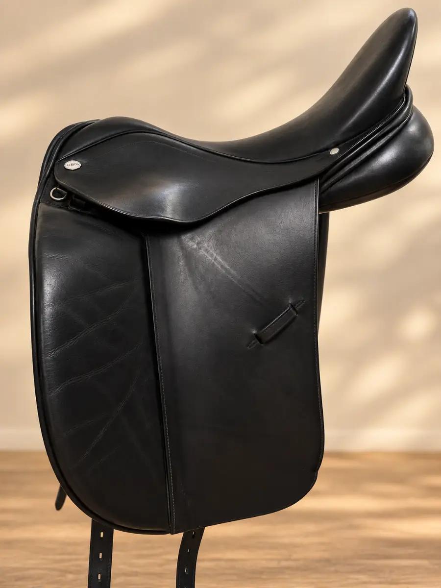 Albion Dressursattel Dressage Platinum 18"