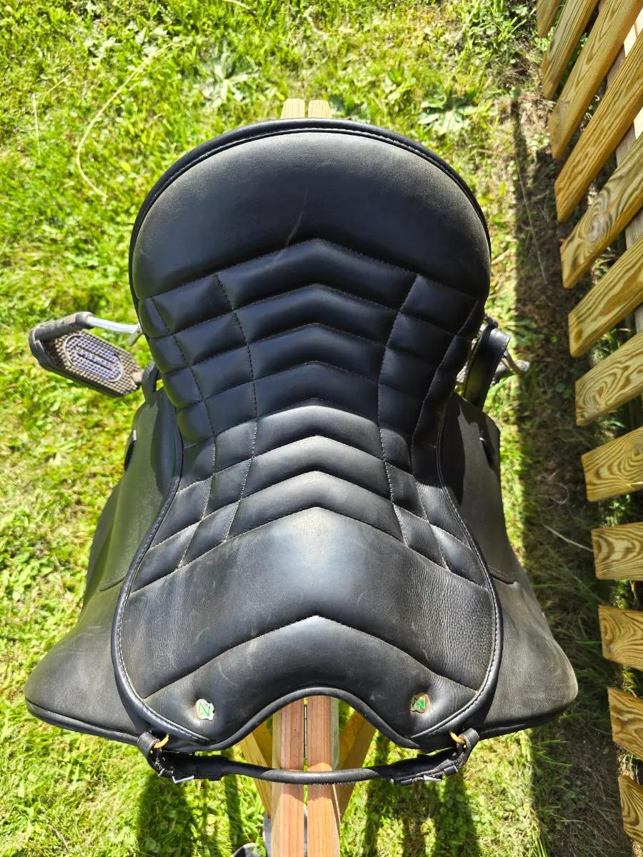 Massimo Vielseitigkeitssattel Wanderreiten 17,5" – Vorschau 2