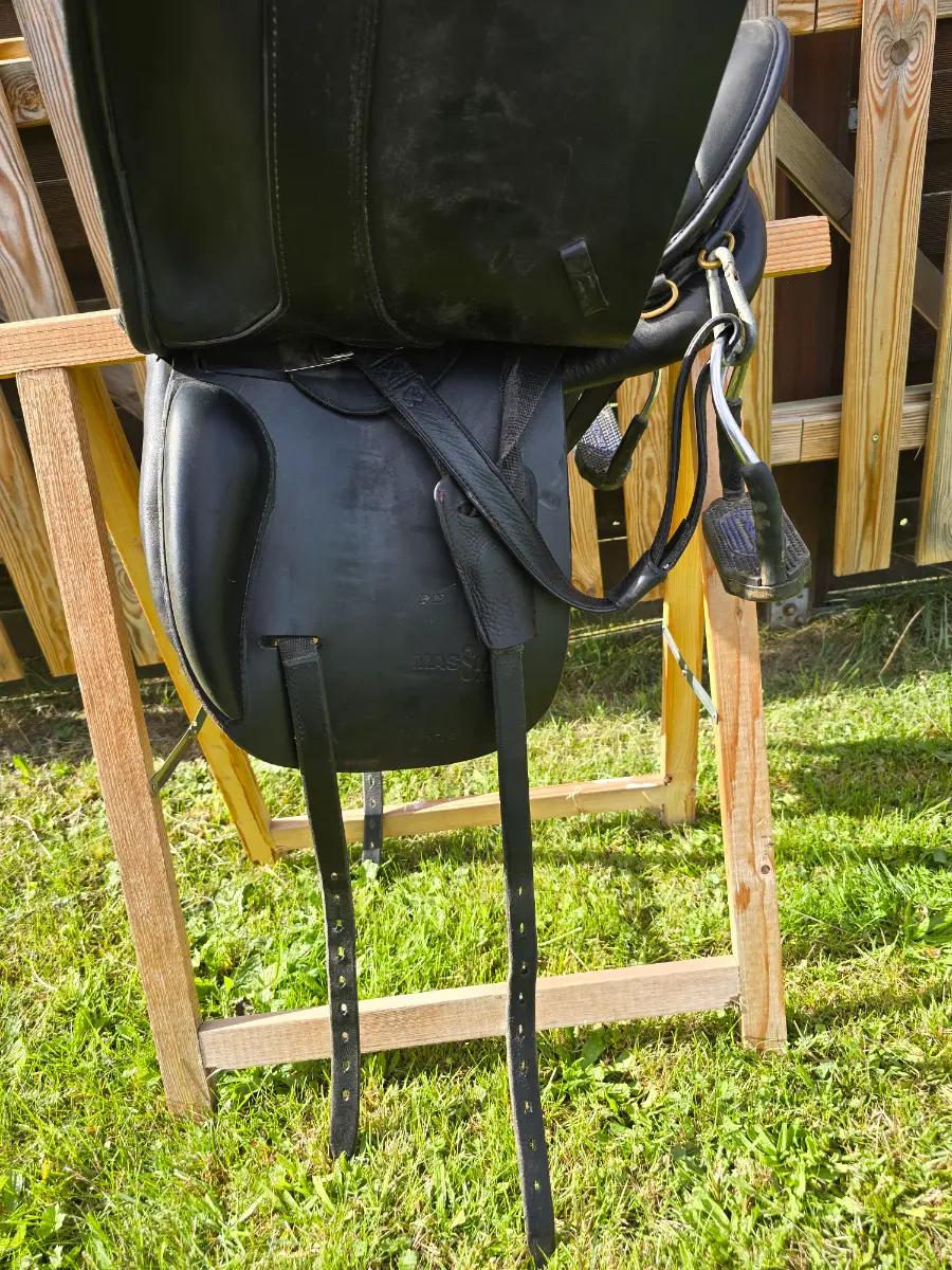 Massimo Vielseitigkeitssattel Wanderreiten 17,5" – Vorschau 6