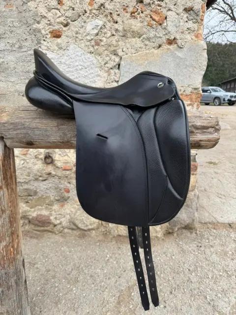 Niedersüß Dressursattel Medley 17,5"