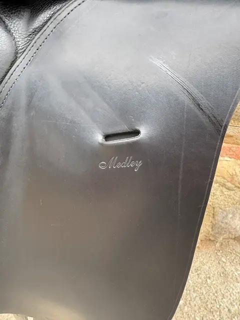 Niedersüß Dressursattel Medley 17,5" – Vorschau 5