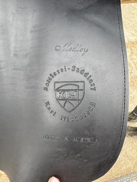 Niedersüß Dressursattel Medley 17,5" – Vorschau 6