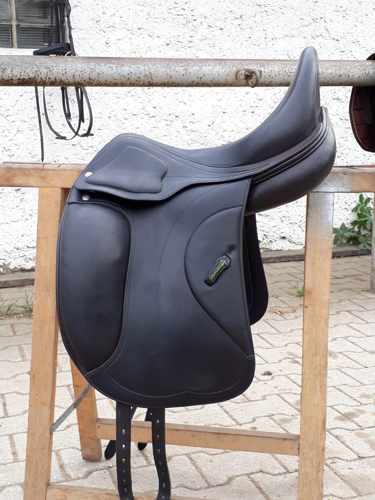 Amerigo Dressursattel Dressage Cervia II Pine 17,5'
