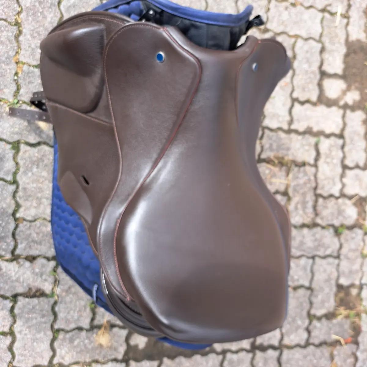 Stübben Vielseitigkeitssattel REV Sport 17" – Vorschau 4
