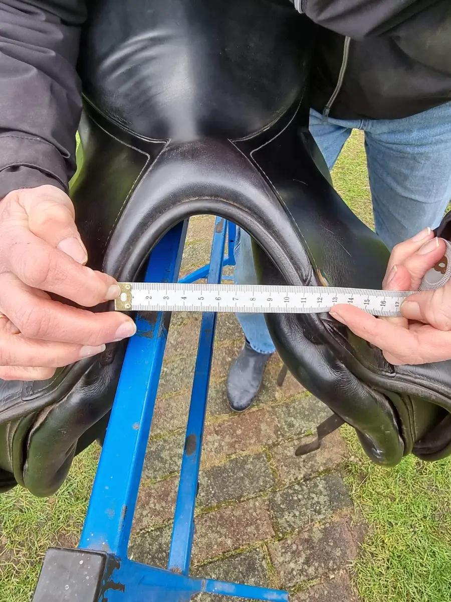 Prestige Dressursattel Roma Dressage  17' – Vorschau 6