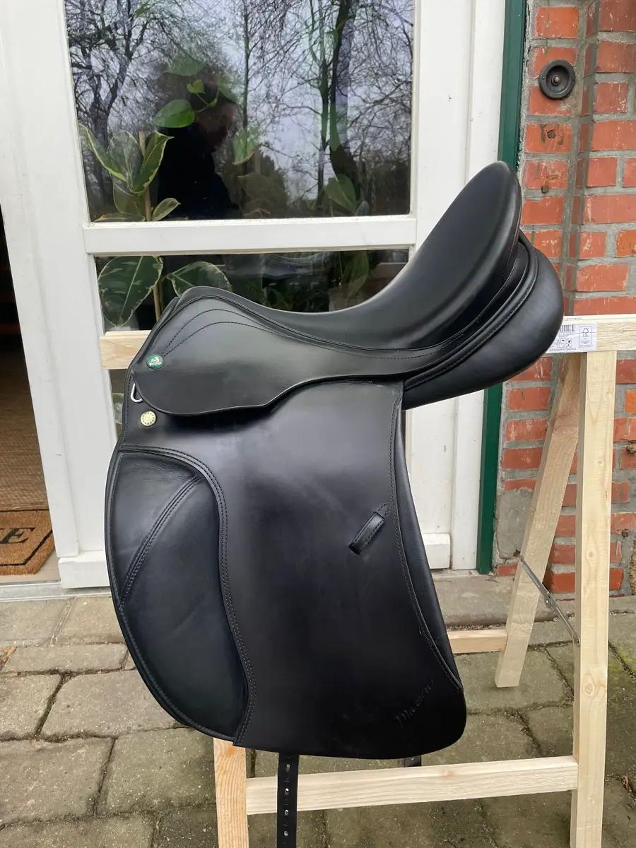 Prestige Dressursattel Milano 17"