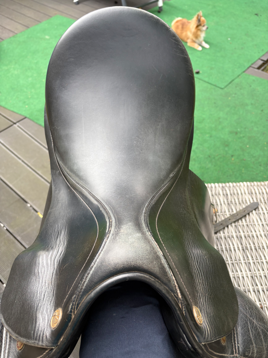 Prestige Dressursattel Top Dressage 18"